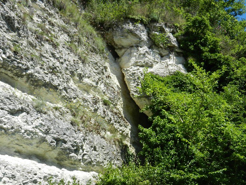 la faille abritant l'escalier