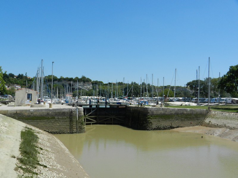 Le port de Mortagne sur Gironde