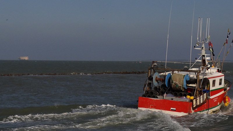Fort Boyard à l'extrême gauche