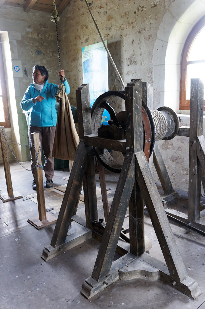Treuil pour monter les sacs de farine