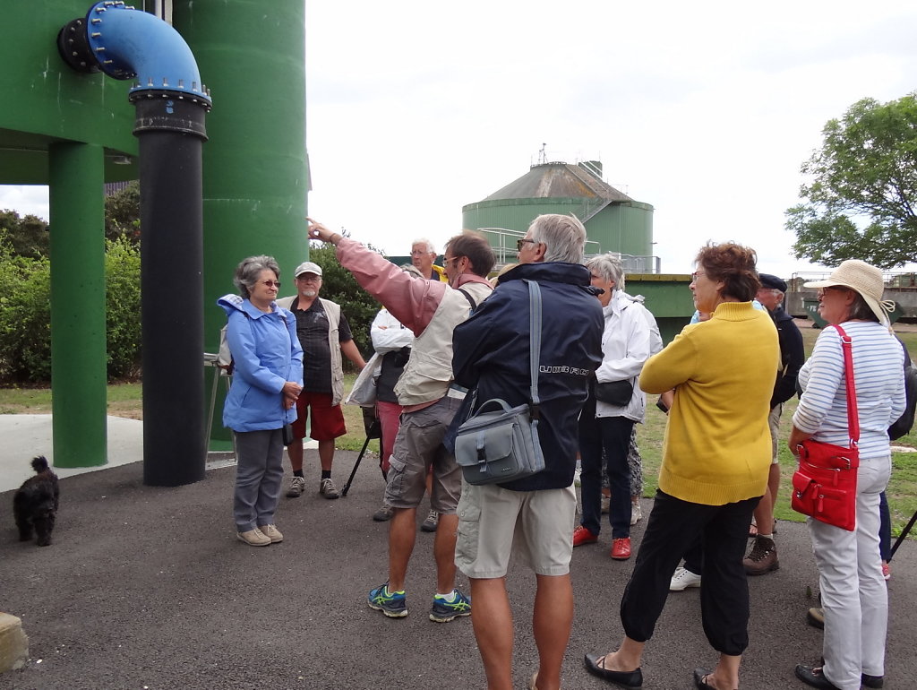 On commence à se boucher le nez