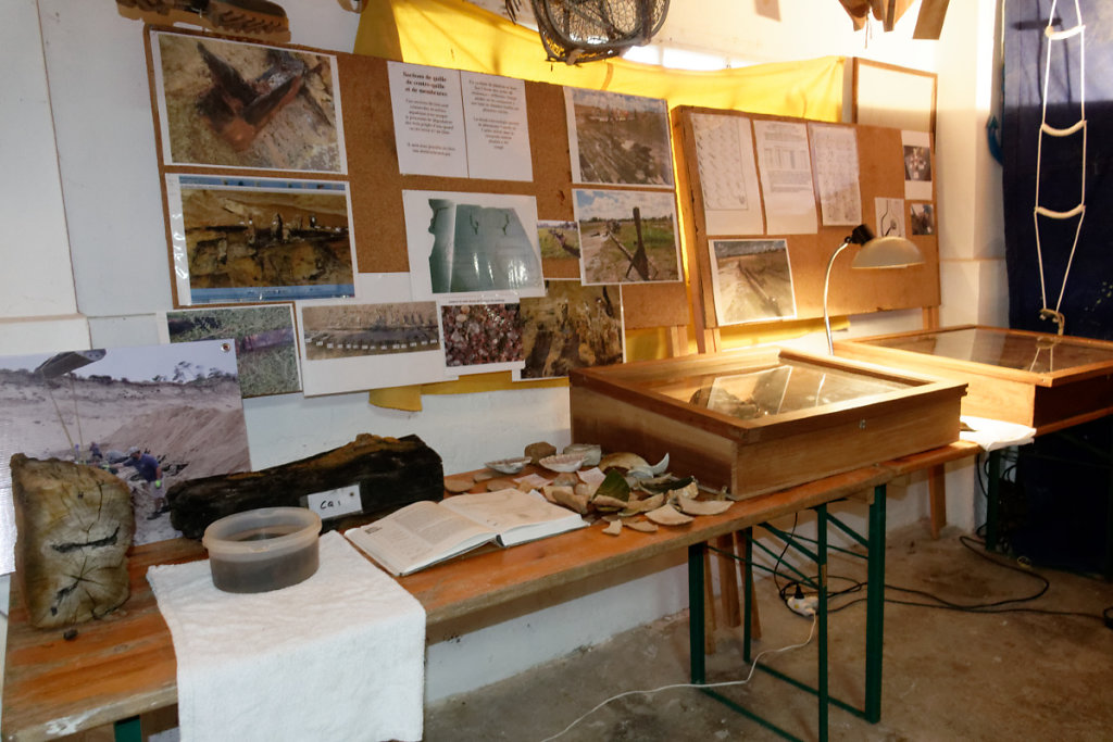 Quelques morceaux de l'épave de l'Embellie