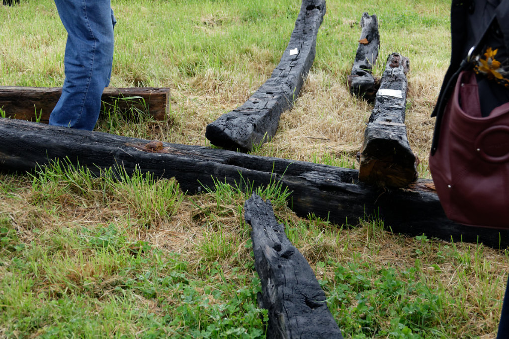 Double emplanture pour le mêt